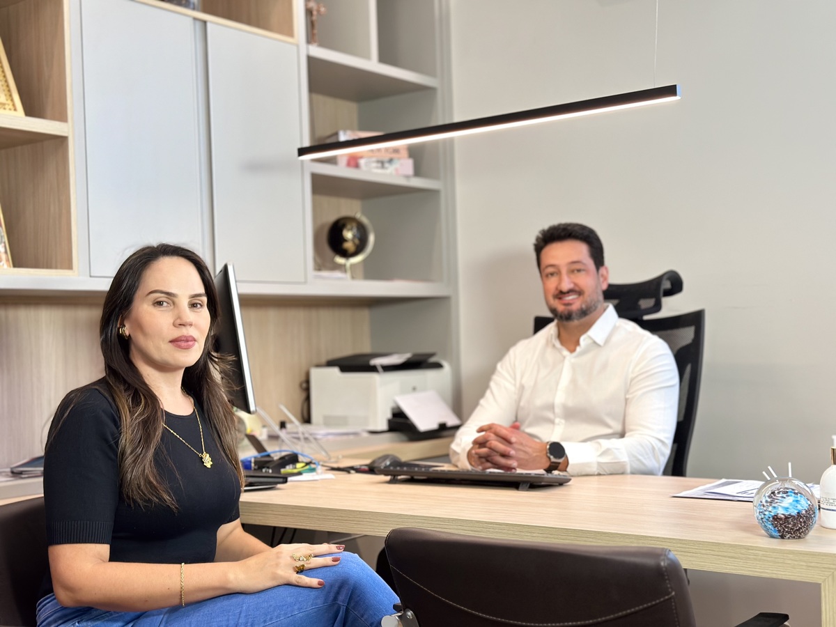 Institucional (32)
